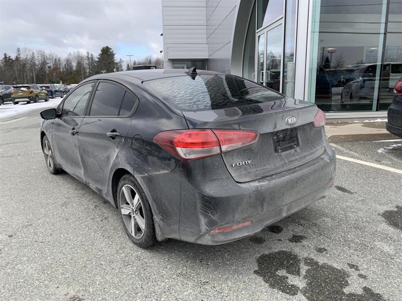 kia Forte 2018 - 5