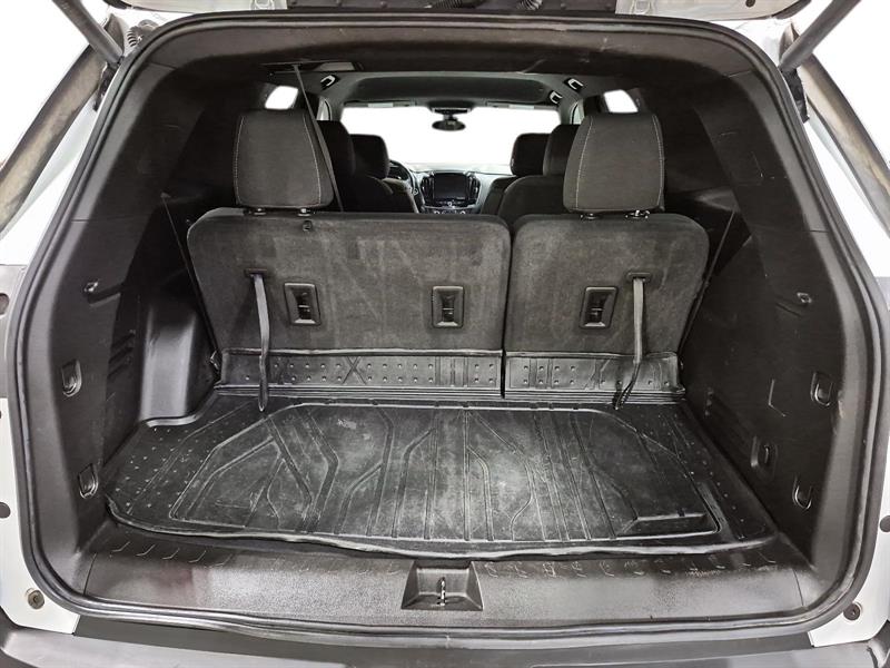 chevrolet Traverse 2022 - 11