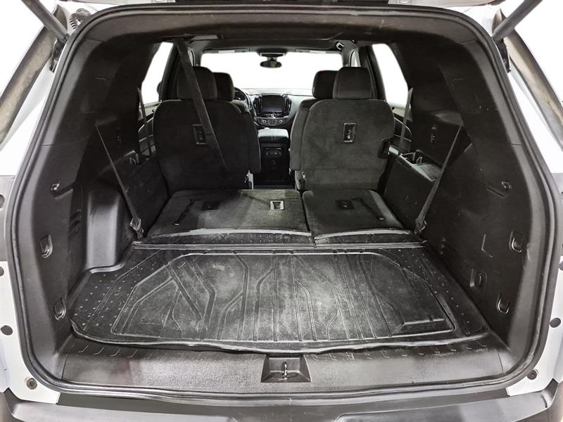 chevrolet Traverse 2022 - 12