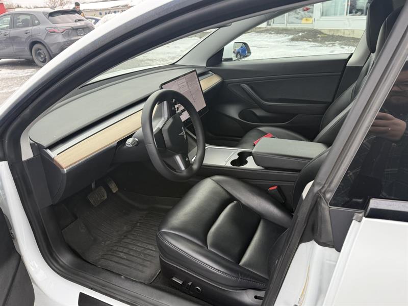 tesla Model 3 2021 - 10