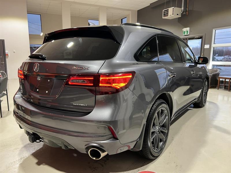 acura MDX 2019 - 9