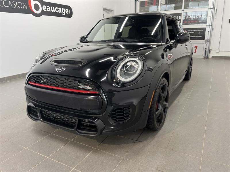mini Hatchback 2019