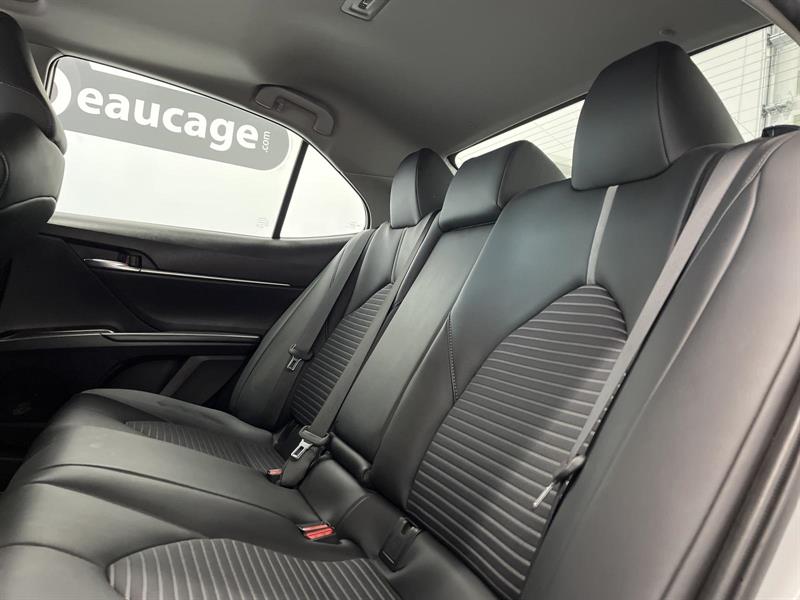 toyota Camry 2023 - 10