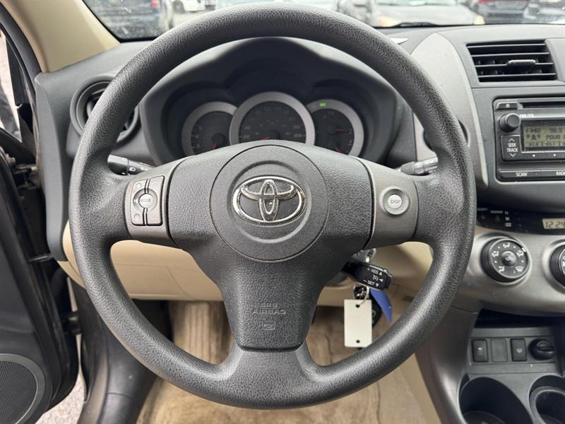 toyota RAV4 2012 - 9