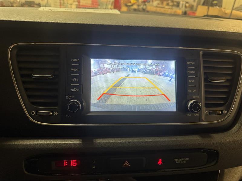 kia Sedona Lx 2018 - 13