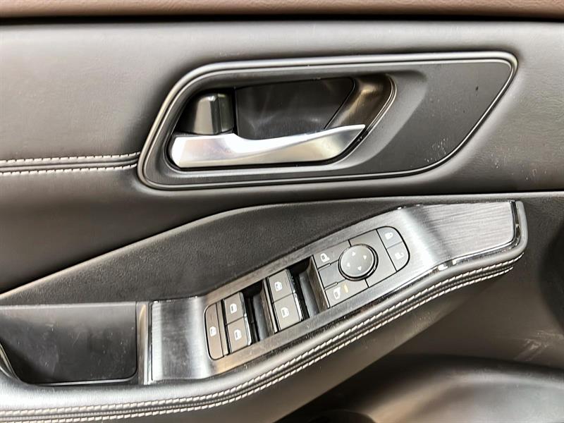 nissan Rogue 2023 - 24