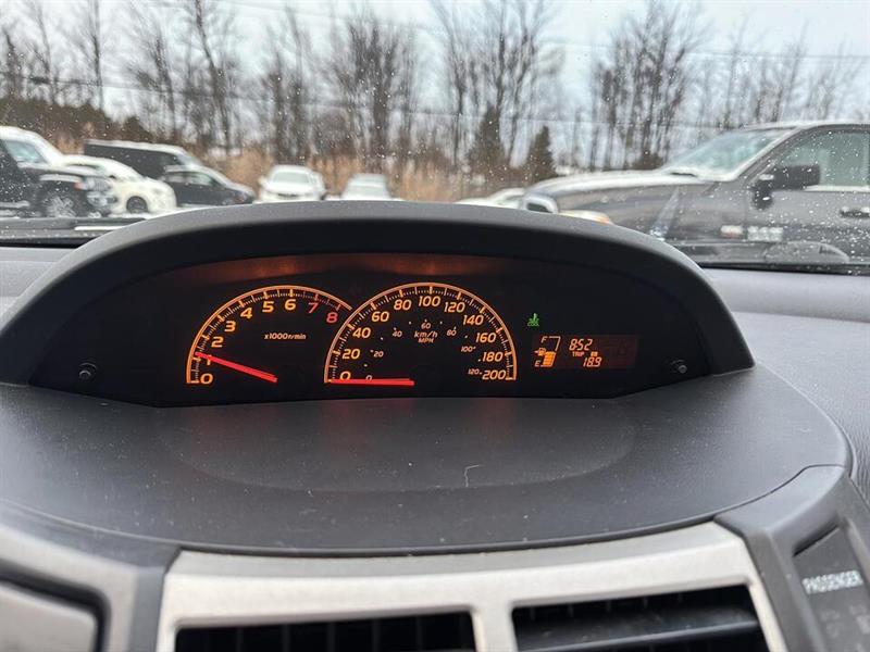 toyota Yaris 2009 - 6