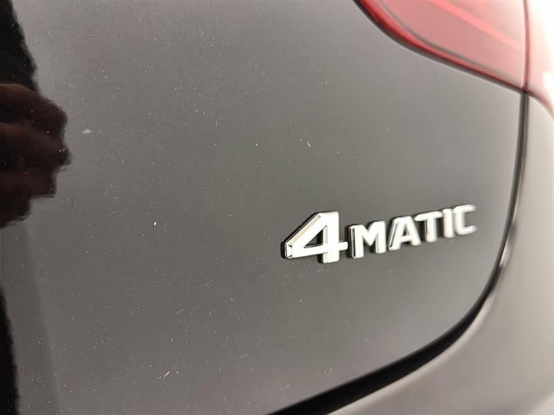 mercedes-benz GLC 2023 - 11