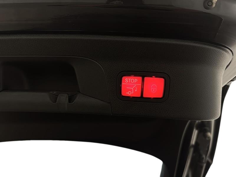 mercedes-benz GLC 2023 - 14