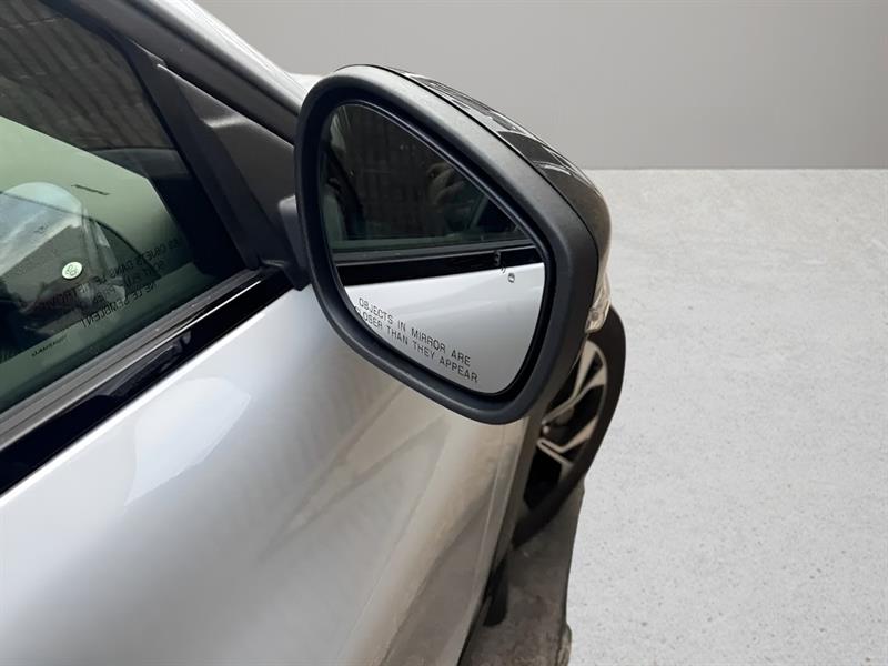 ford Mustang Mach-E 2021 - 13