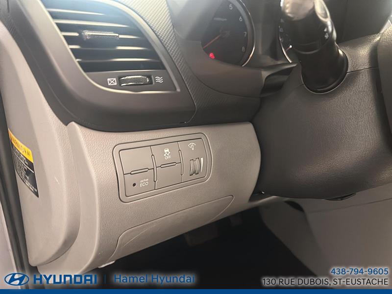 hyundai Accent 2013 - 11