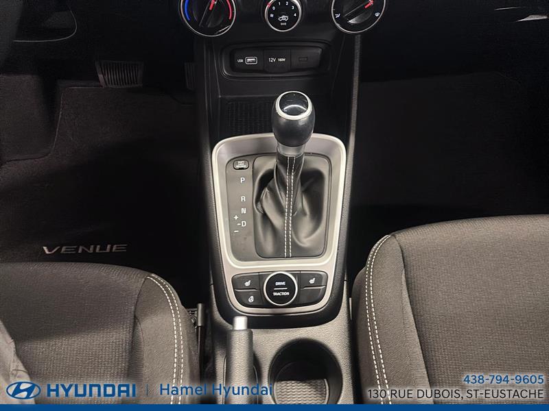 hyundai Venue 2022 - 18