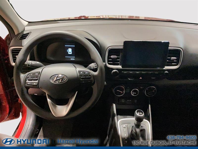 hyundai Venue 2023 - 13