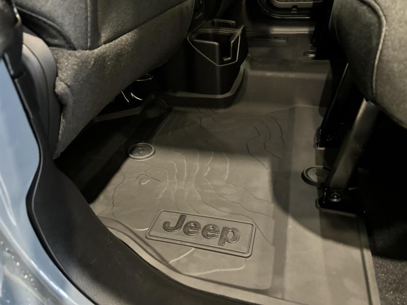 jeep Wrangler 2026 - 13