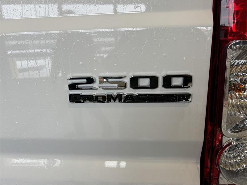 ram ProMaster 2025 - 6