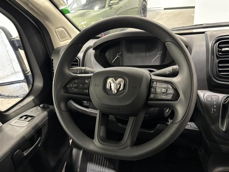 ram ProMaster 2025 - 11