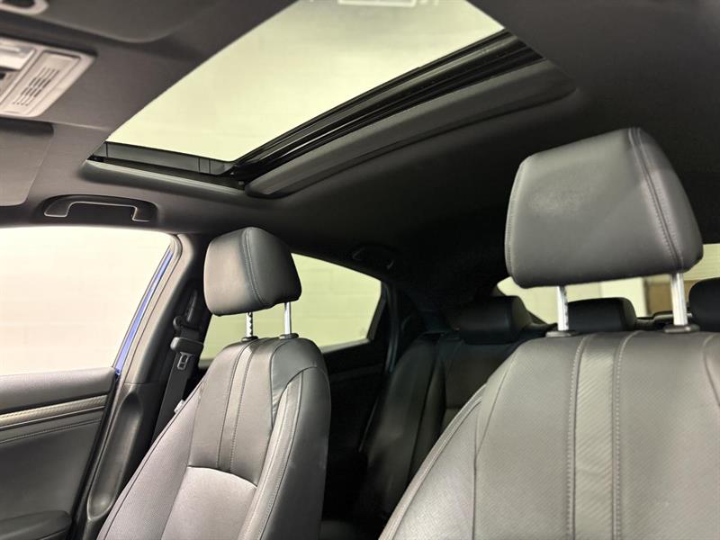 honda Civic 2017 - 24