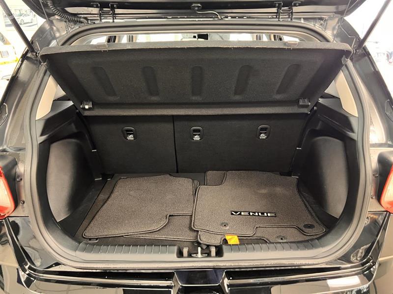 hyundai Venue 2022 - 9