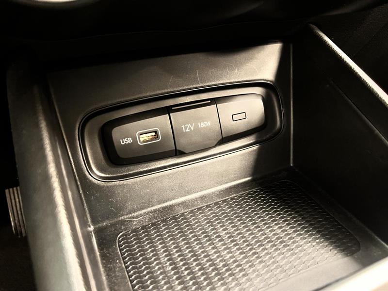 hyundai Venue 2022 - 21