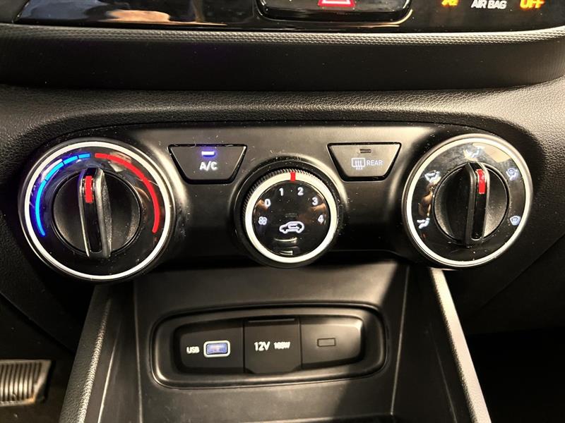 hyundai Venue 2022 - 22