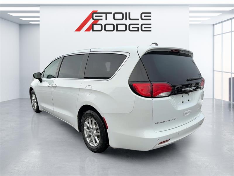 chrysler Grand Caravan 2024 - 4