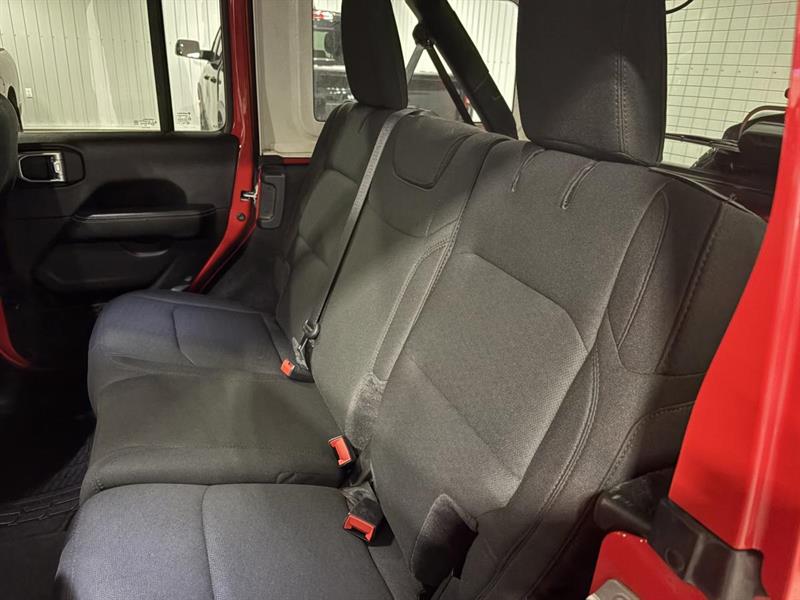 jeep Wrangler 2022 - 15