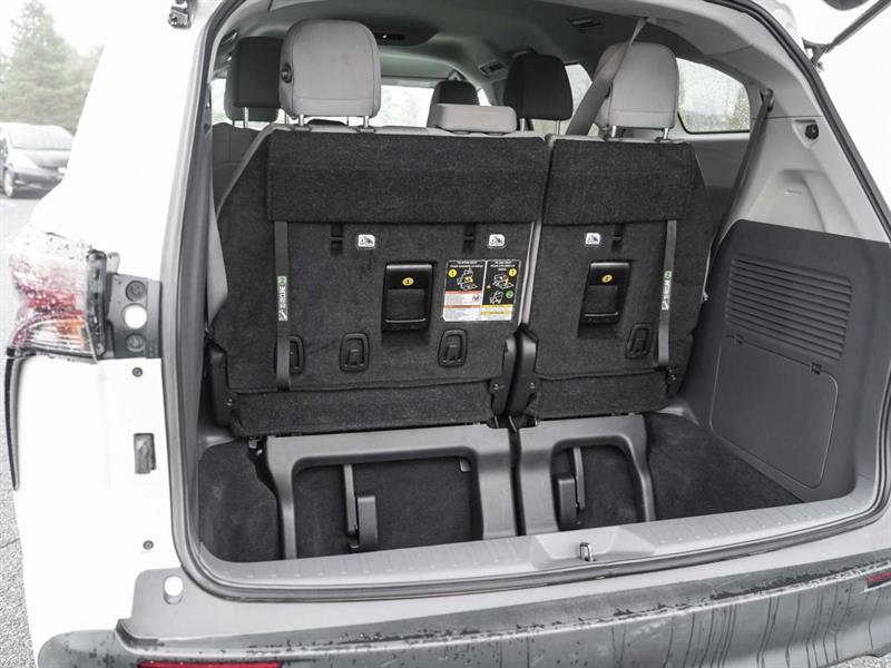 toyota Sienna 2024 - 27