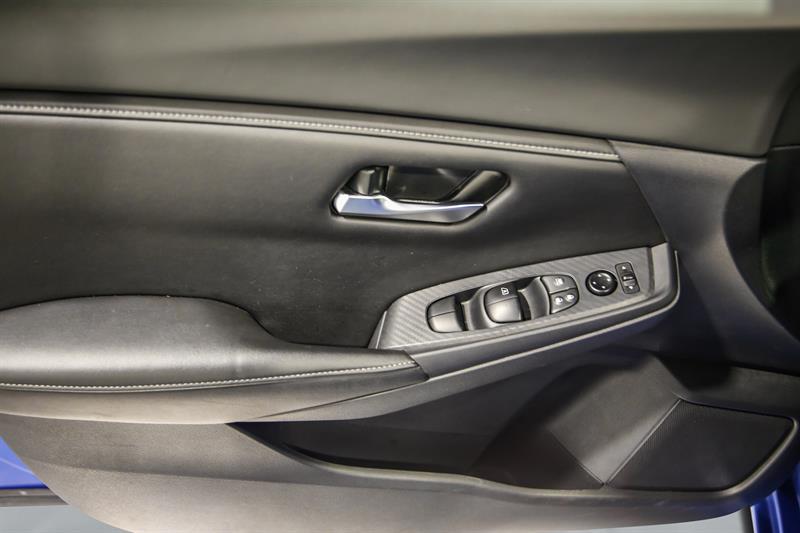 nissan Sentra 2023 - 12