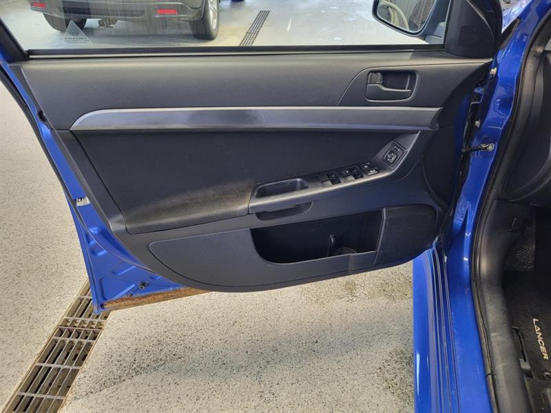 mitsubishi Lancer 2011 - 11