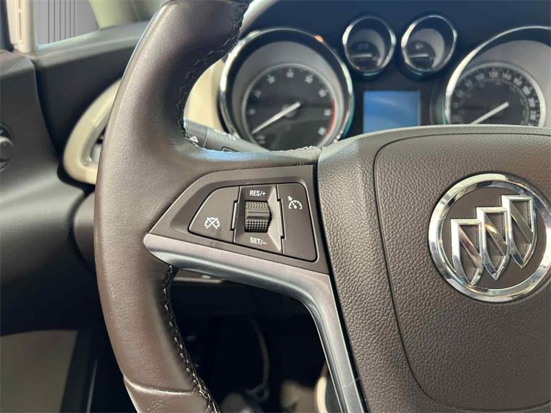 buick Verano 2017 - 12