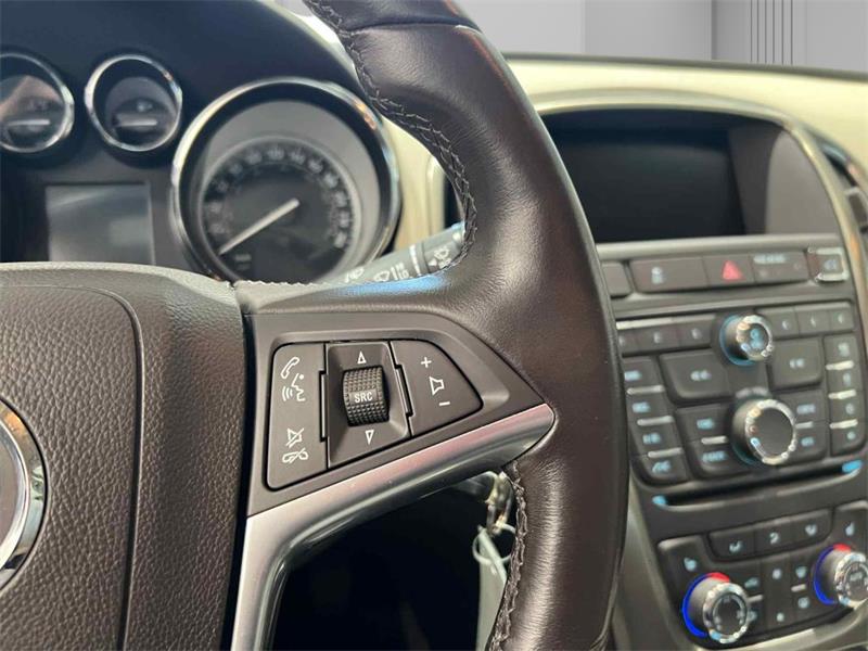 buick Verano 2017 - 13