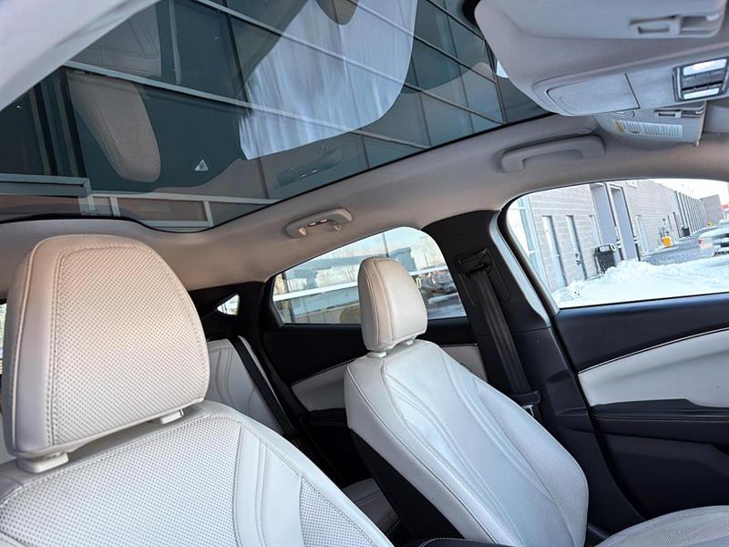 ford Mustang Mach-E 2022 - 4