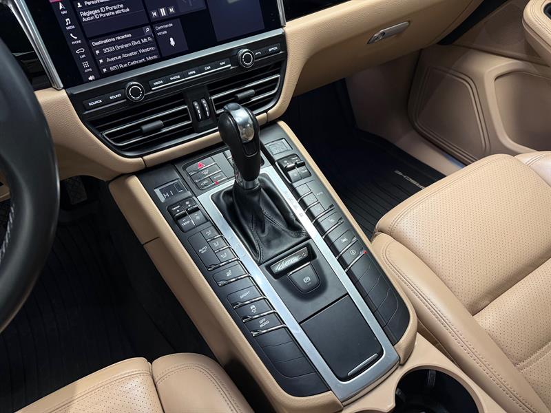 porsche Macan 2021 - 24