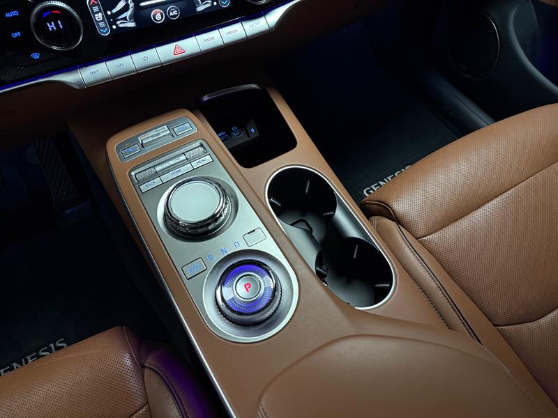 genesis GV70 2023 - 21