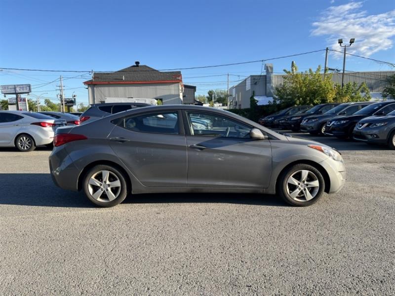 hyundai Elantra 2012 - 11