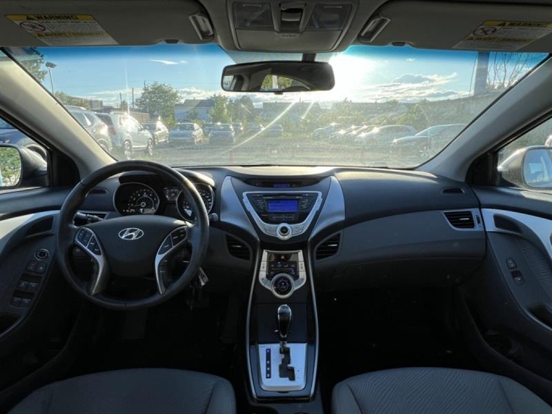 hyundai Elantra 2012 - 13