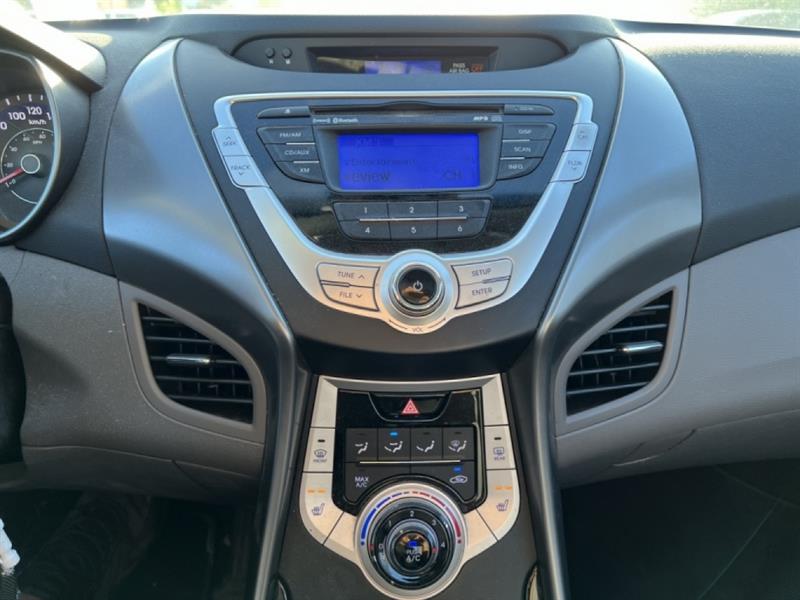 hyundai Elantra 2012 - 16