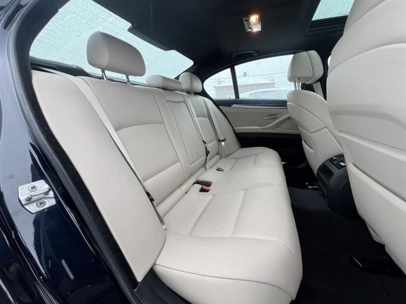 bmw 5 Series 2013 - 24