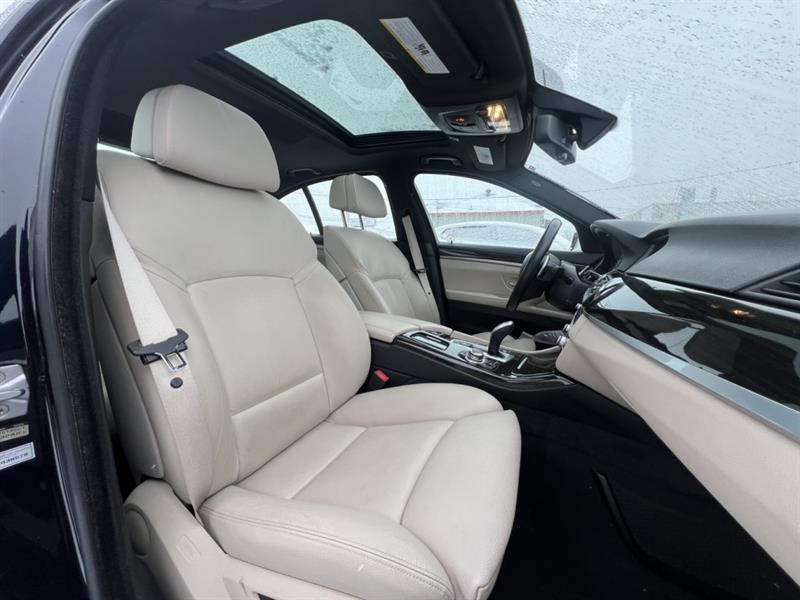 bmw 5 Series 2013 - 25