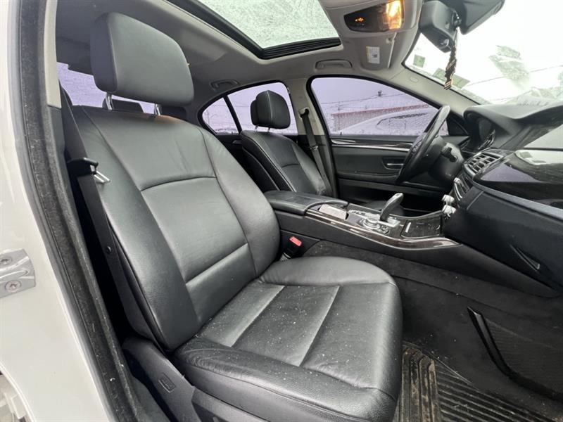 bmw 5 Series 2013 - 26