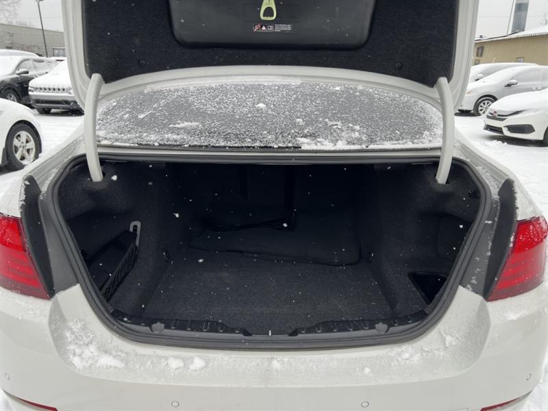 bmw 5 Series 2013 - 28