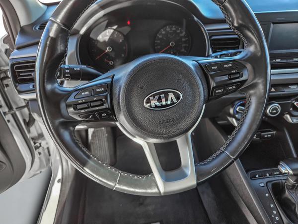 kia Rio 5 portes 2018 - 13