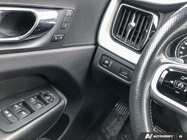 volvo XC60 2019 - 16