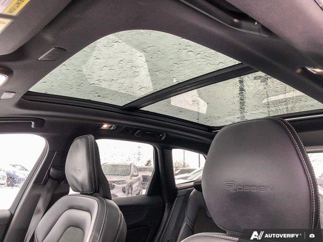 volvo XC60 2019 - 25