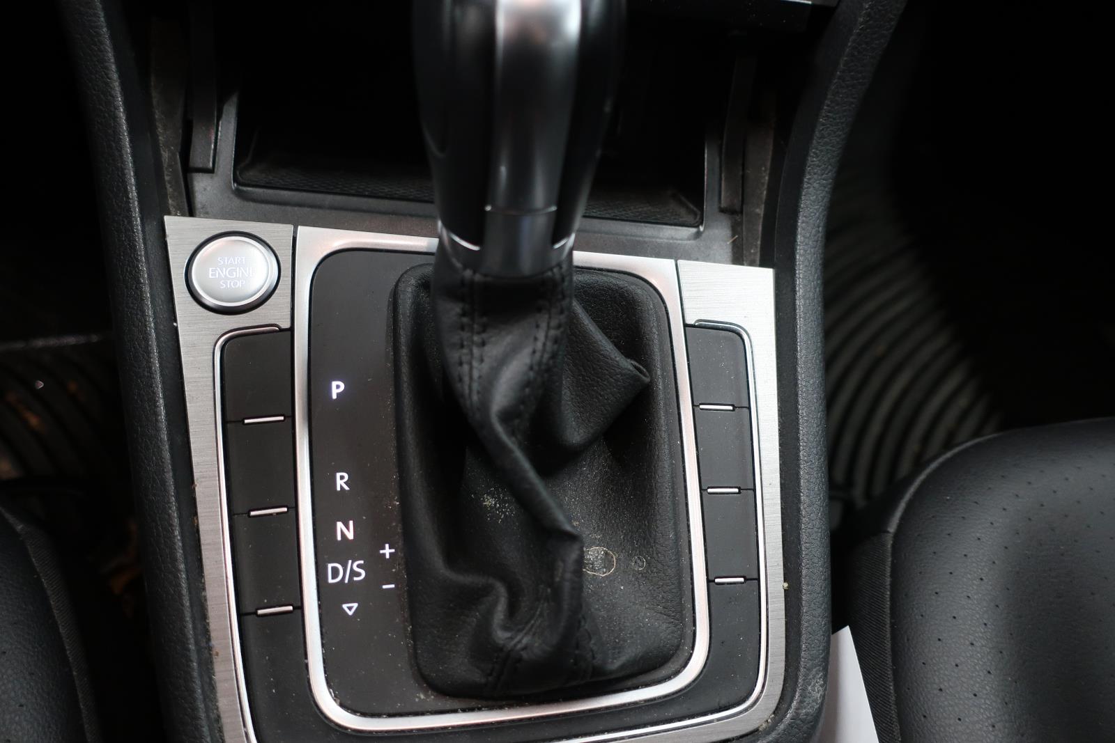 volkswagen Golf 2016 - 9