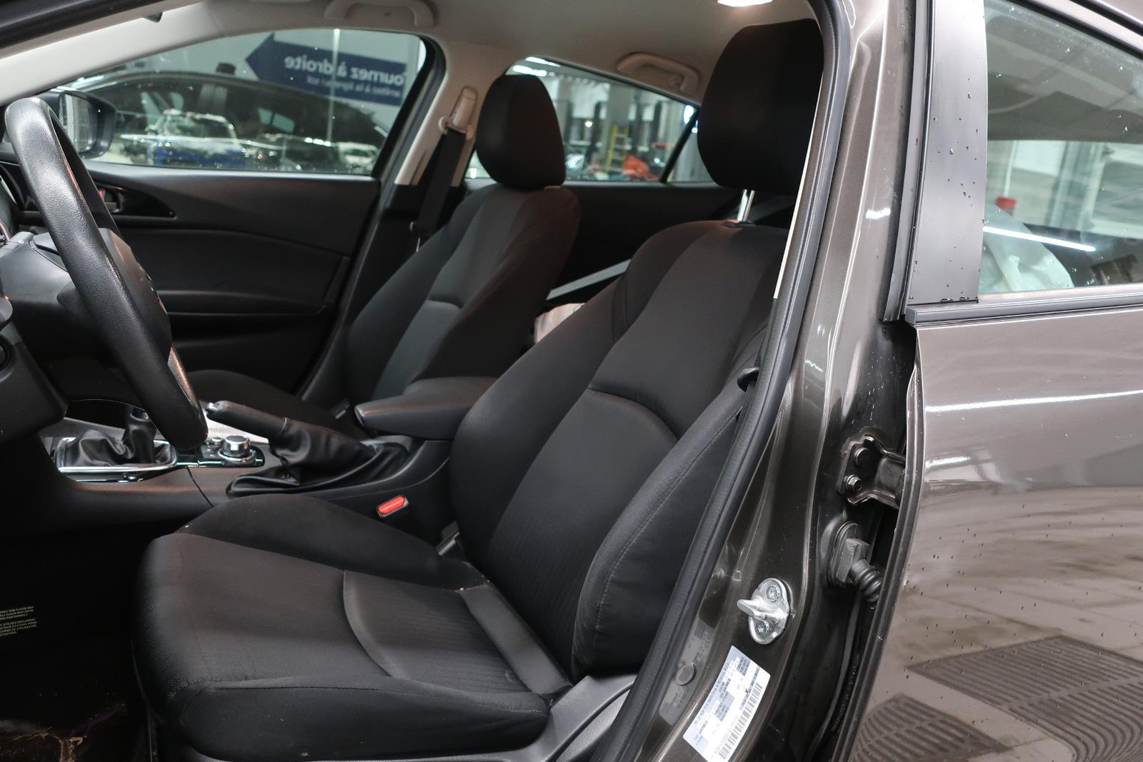 mazda Mazda3 2016 - 8