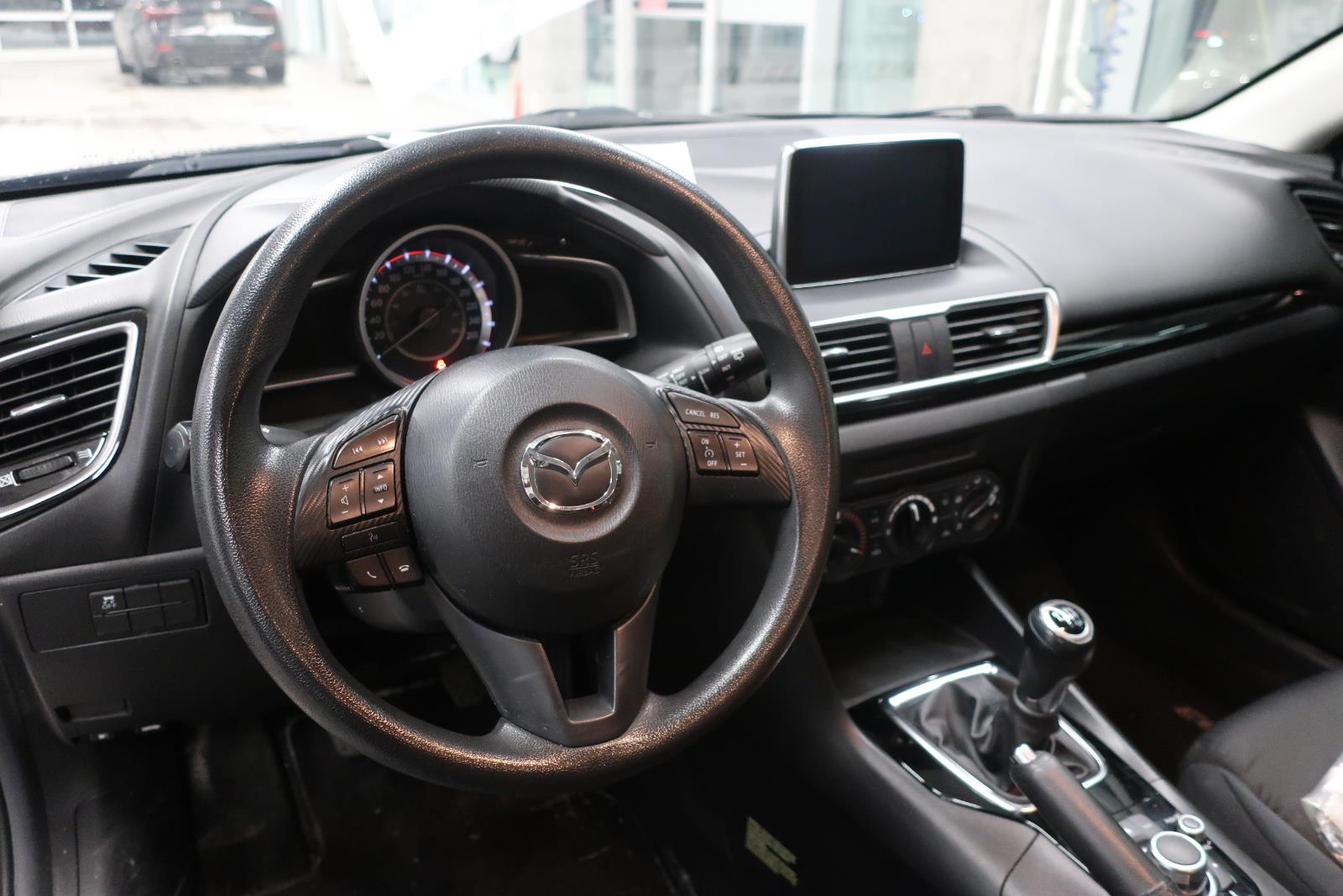 mazda Mazda3 2016 - 10