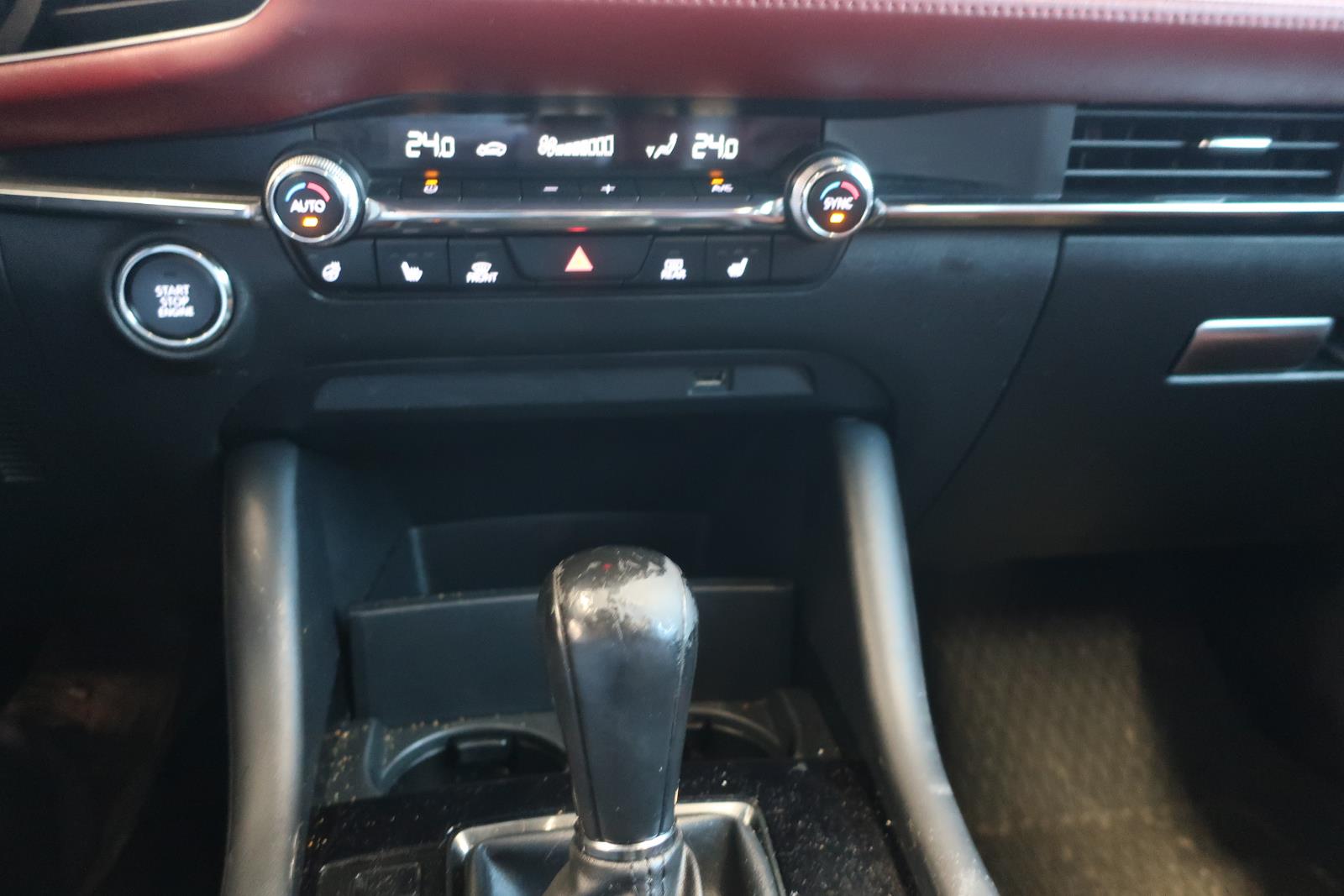 mazda Mazda3 Sport 2020 - 12