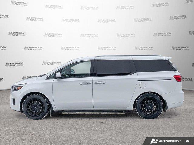 kia Sedona 2016 - 2