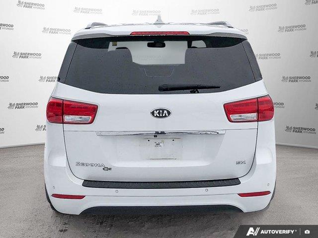kia Sedona 2016 - 4